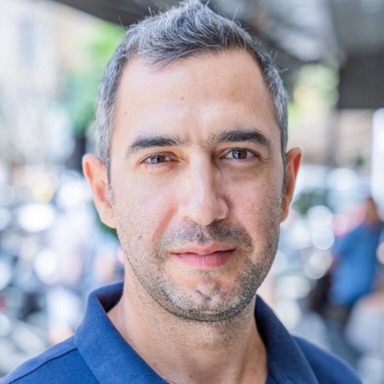 Dr. Adrien TRAD