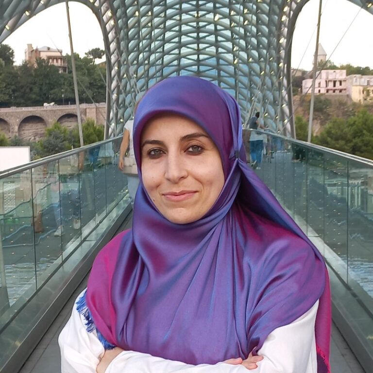 Dr. Zeinab Yavari