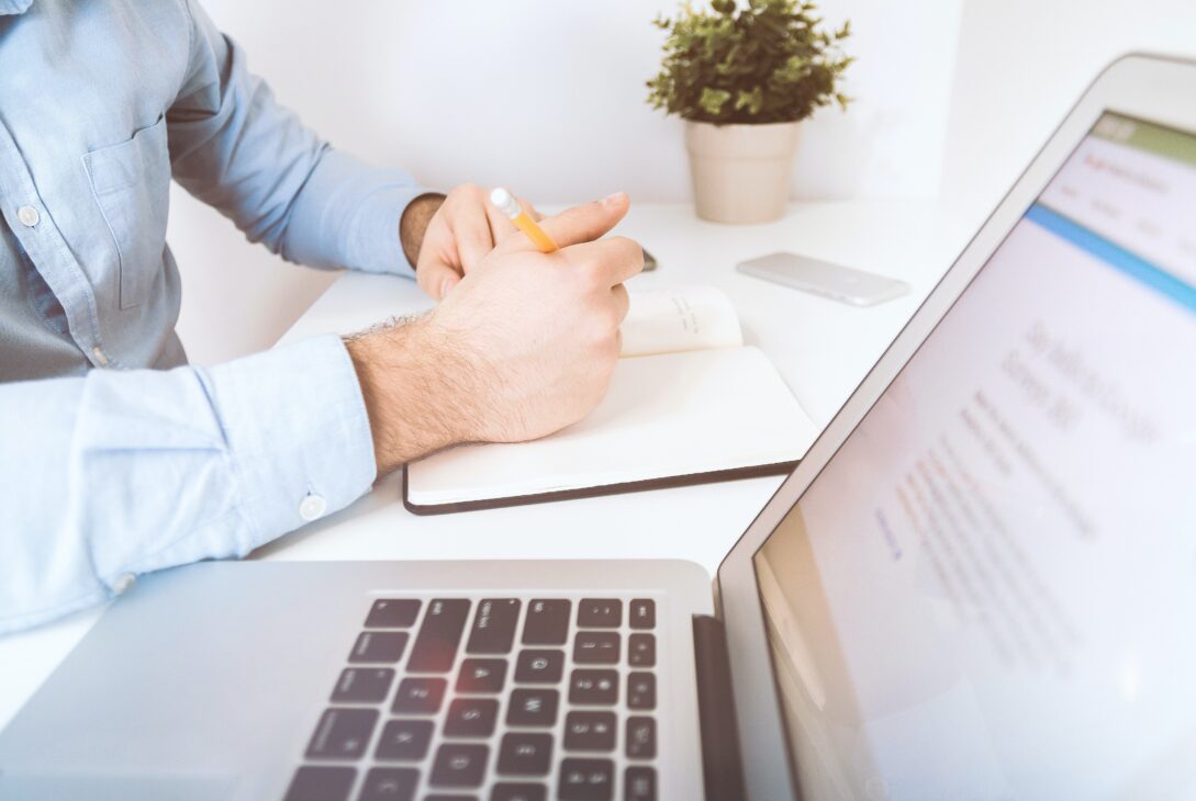 Layout editing service