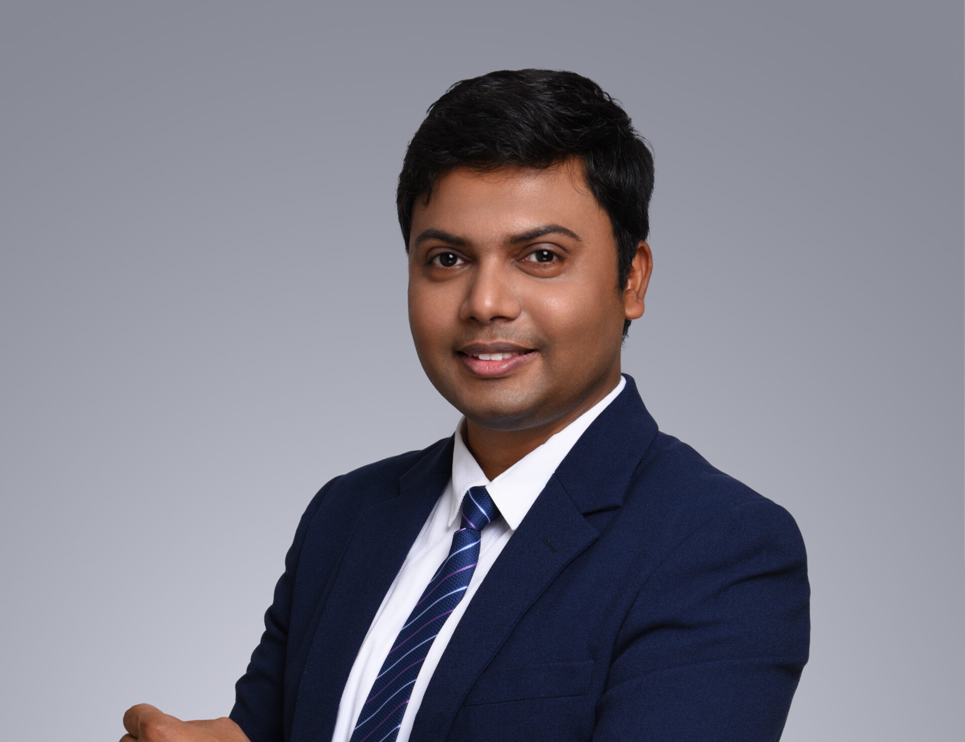 Dr. Avik Kumar DAS